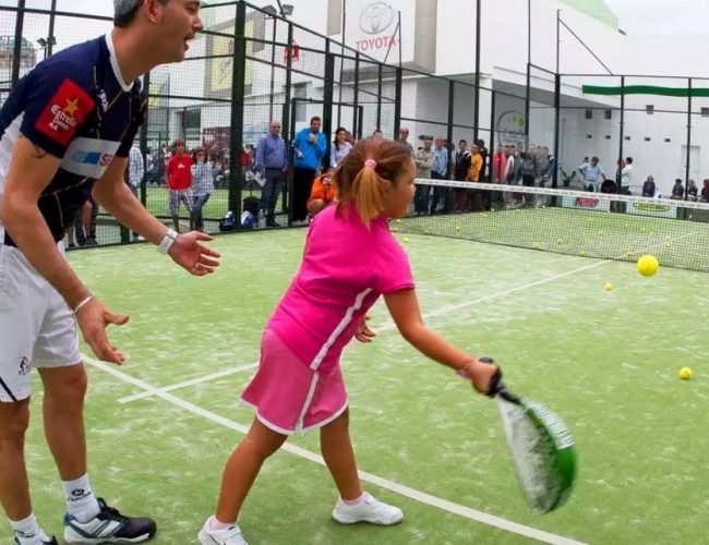 Vid Vilken Ålder Kan Barn Börja Spela med Padel?