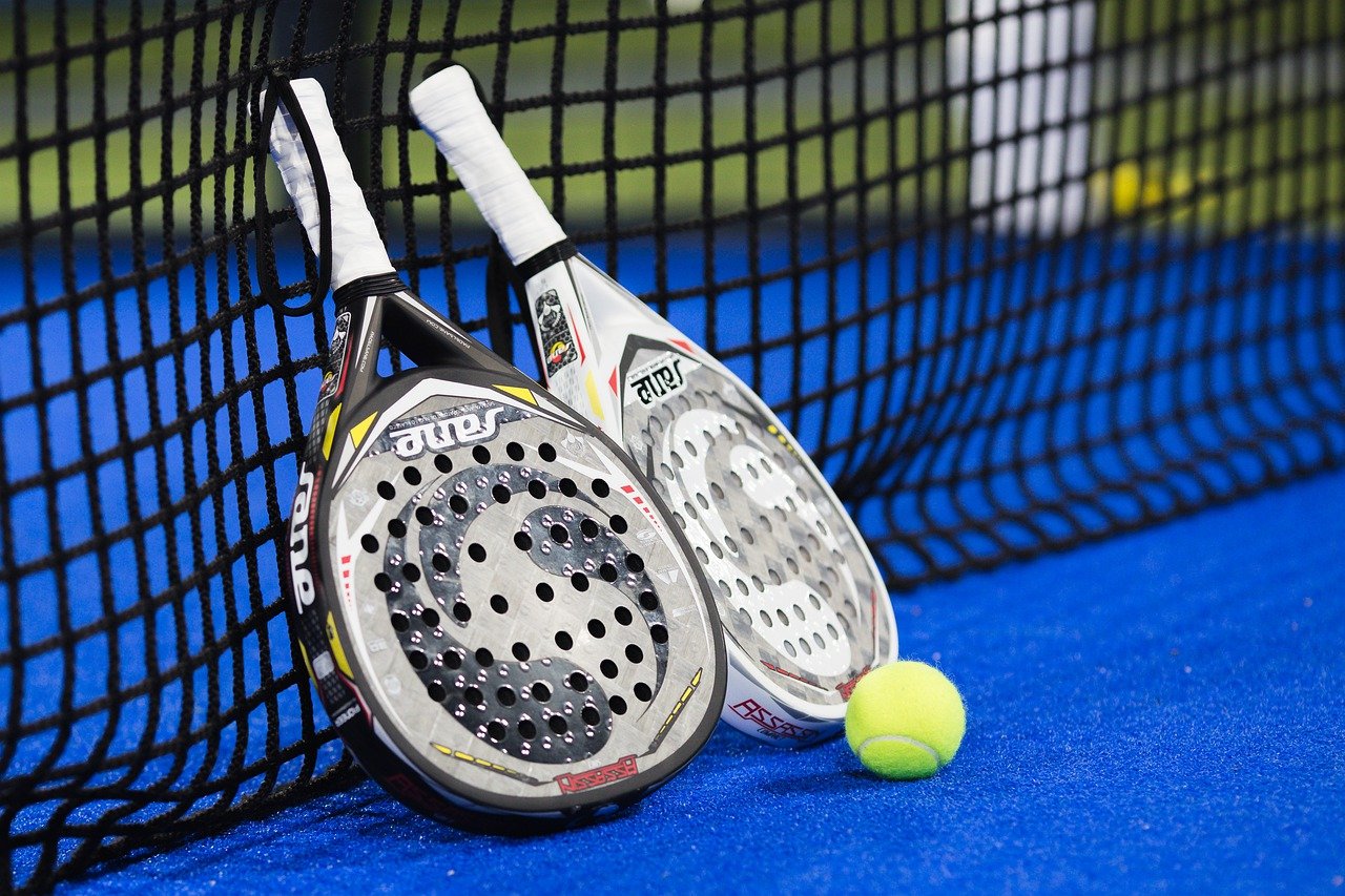 Vad är Tiebreak i padel? En enkel förklaring -  - Tester och  recensioner av padelracket